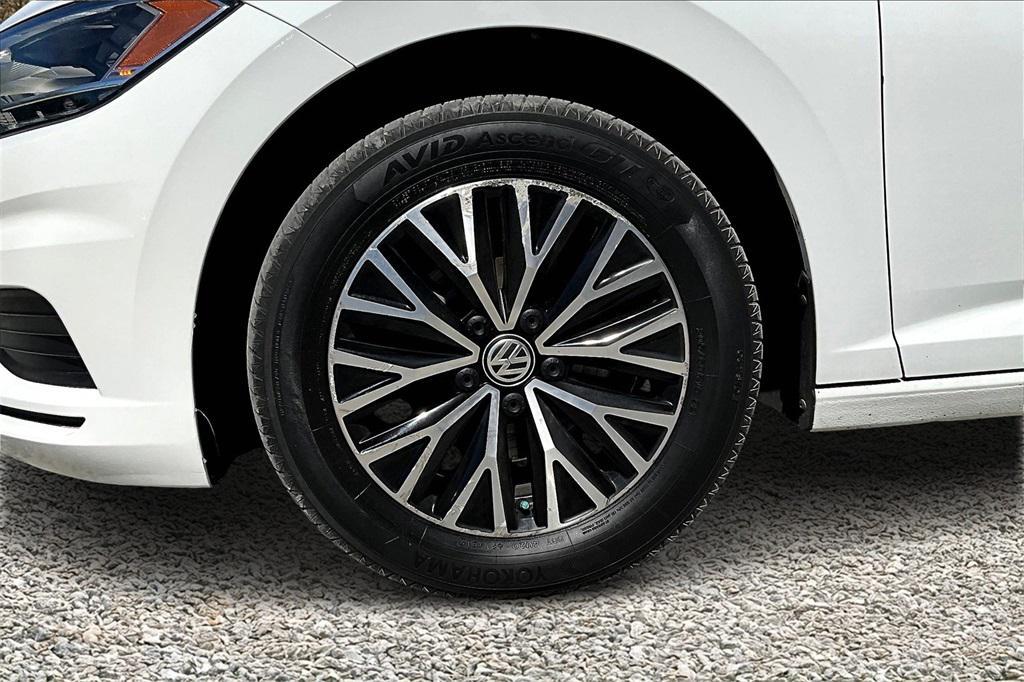 used 2021 Volkswagen Jetta car, priced at $13,995