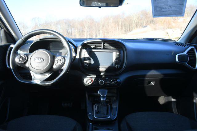 used 2021 Kia Soul car, priced at $11,995