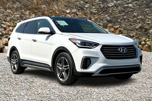 used 2018 Hyundai Santa Fe car, priced at $13,995