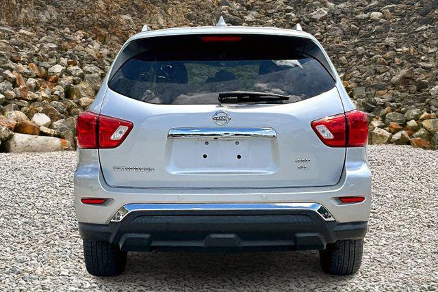 used 2019 Nissan Pathfinder car, priced at $13,495