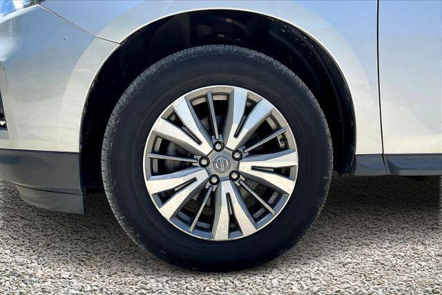 used 2019 Nissan Pathfinder car, priced at $13,495