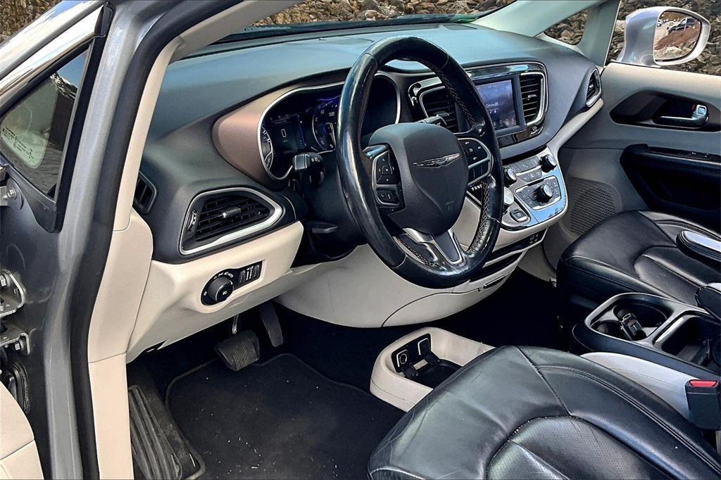 used 2019 Chrysler Pacifica car, priced at $16,995