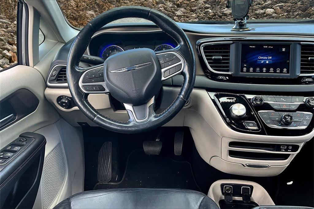 used 2019 Chrysler Pacifica car, priced at $16,995