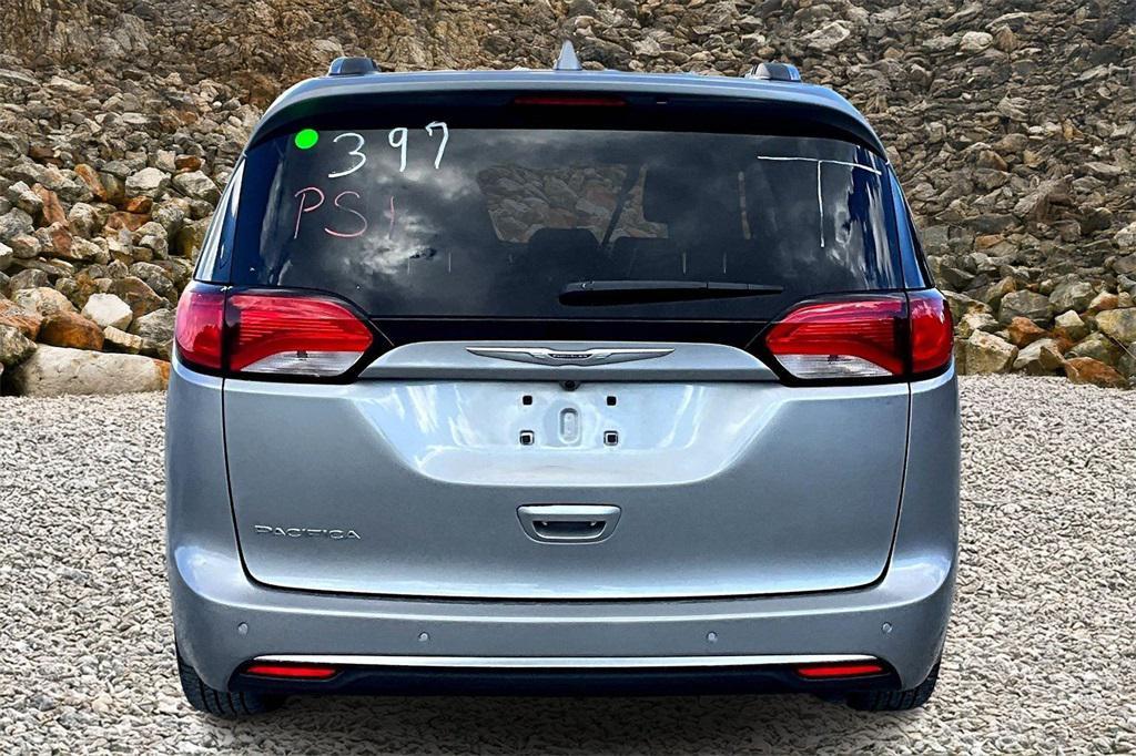 used 2019 Chrysler Pacifica car, priced at $16,995
