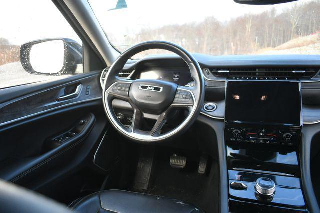 used 2021 Jeep Grand Cherokee L car, priced at $30,995