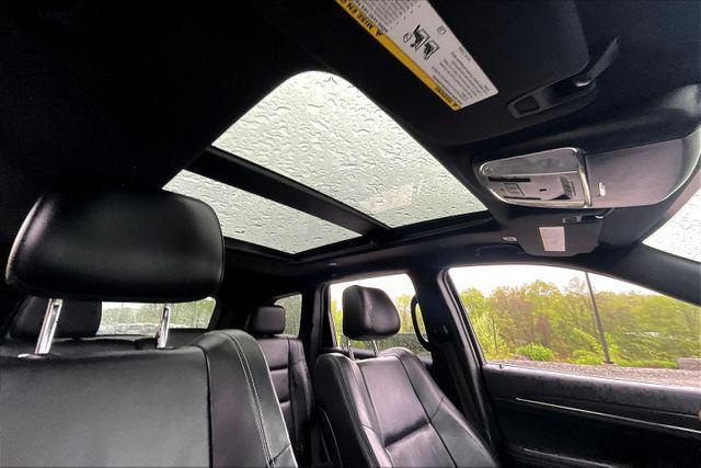 used 2017 Jeep Grand Cherokee car, priced at $12,995