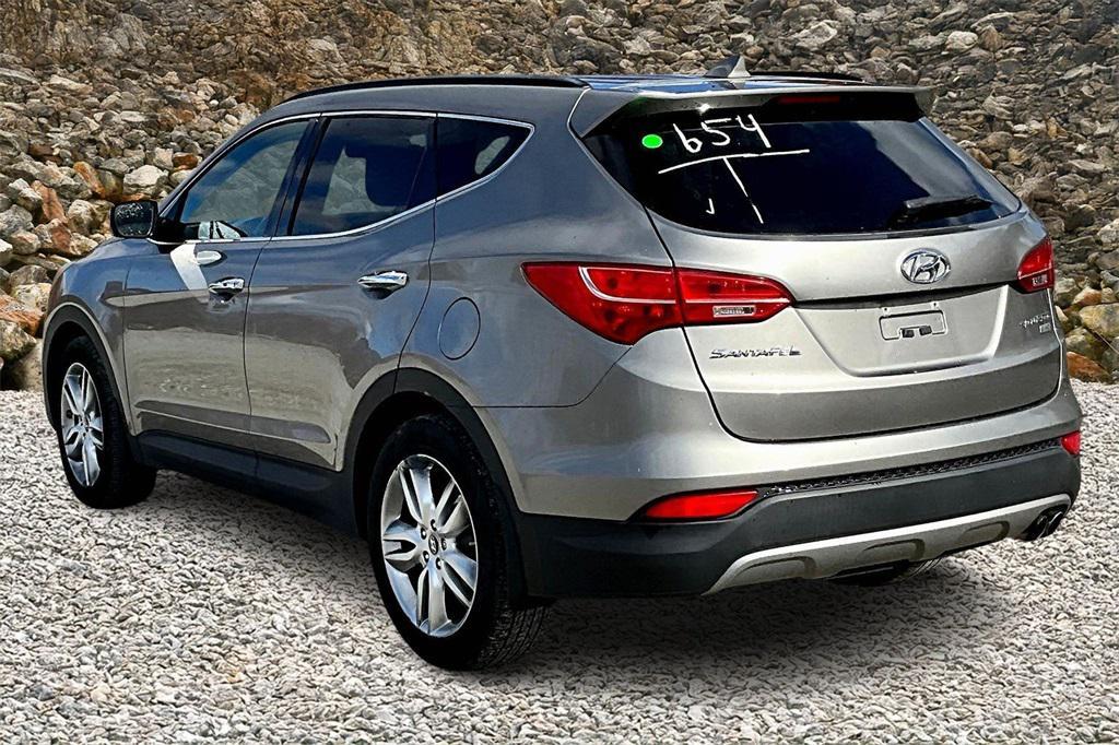 used 2013 Hyundai Santa Fe car, priced at $8,495