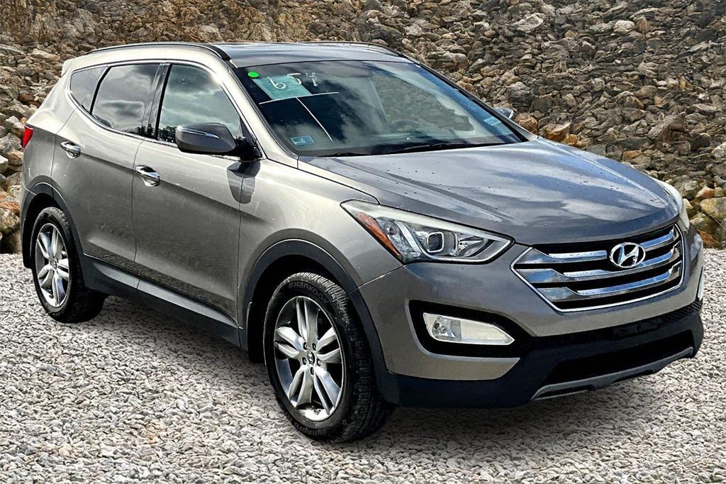 used 2013 Hyundai Santa Fe car, priced at $8,495