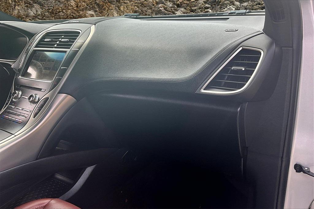 used 2019 Lincoln Nautilus car, priced at $16,995