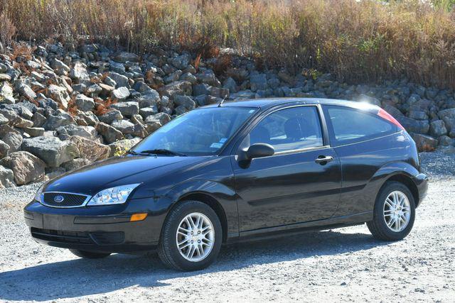 used 2006 Ford Focus car, priced at $2,995