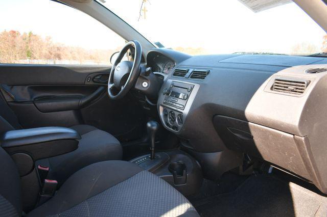 used 2006 Ford Focus car, priced at $2,995