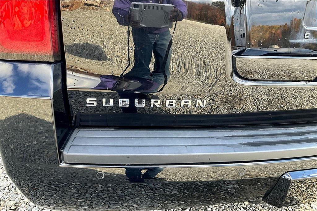 used 2017 Chevrolet Suburban car, priced at $19,995