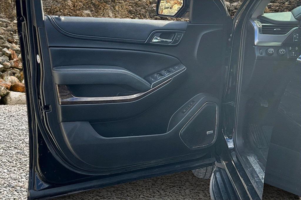 used 2017 Chevrolet Suburban car, priced at $19,995