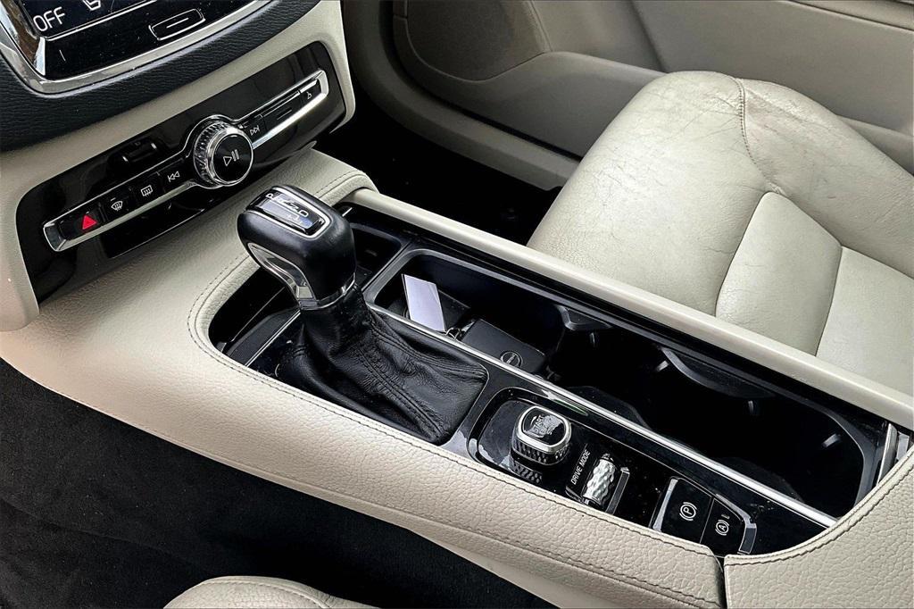 used 2018 Volvo XC90 car, priced at $16,995