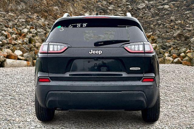 used 2019 Jeep Cherokee car, priced at $9,495