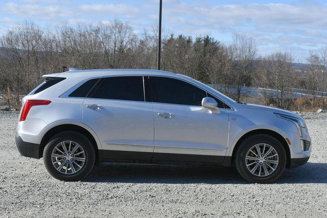 used 2017 Cadillac XT5 car, priced at $15,995