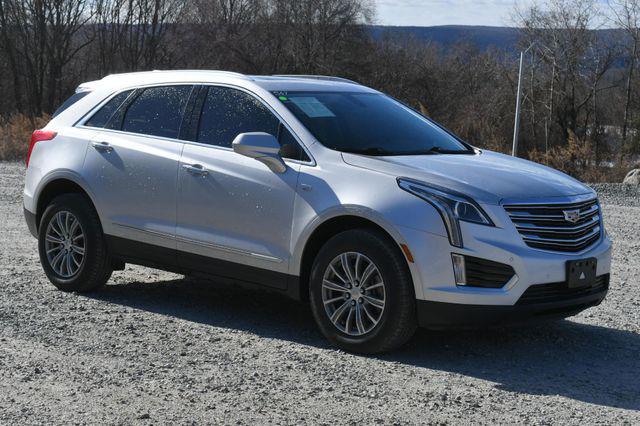 used 2017 Cadillac XT5 car, priced at $15,995