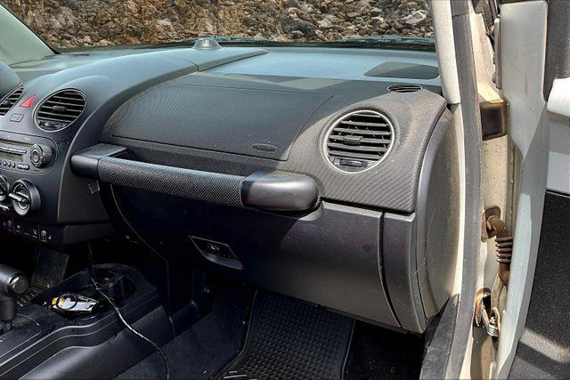 used 2009 Volkswagen New Beetle car, priced at $9,675