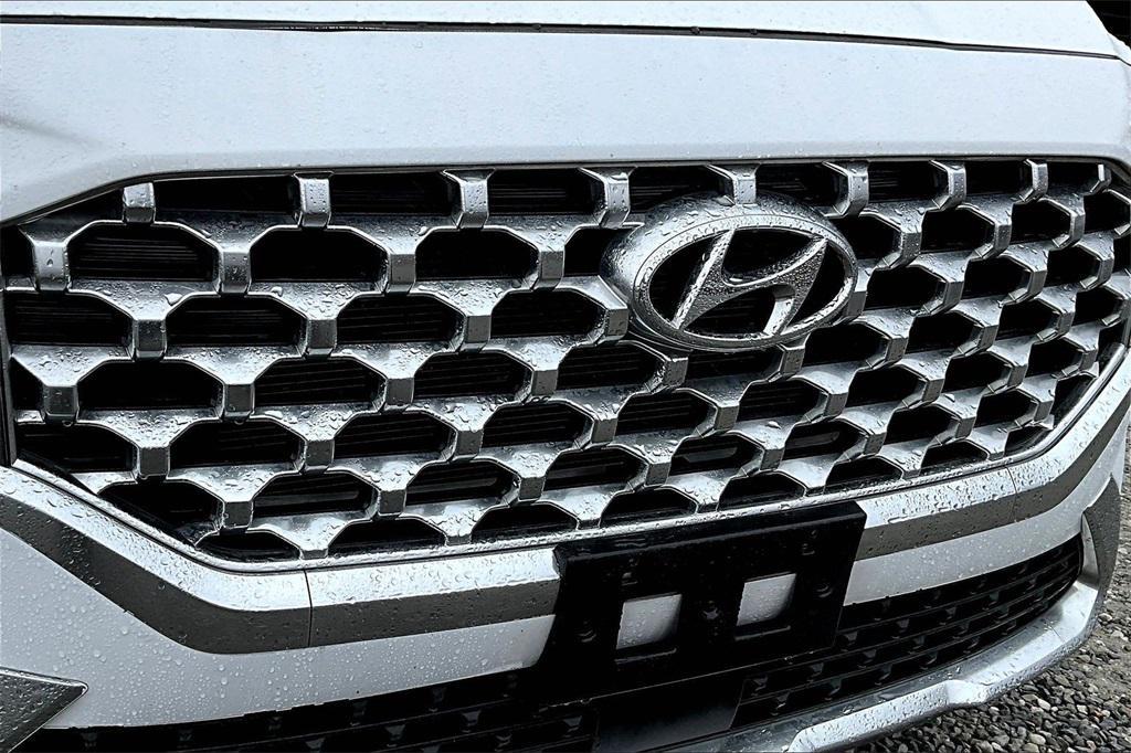 used 2021 Hyundai Santa Fe car, priced at $16,995