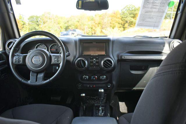 used 2015 Jeep Wrangler Unlimited car, priced at $13,995