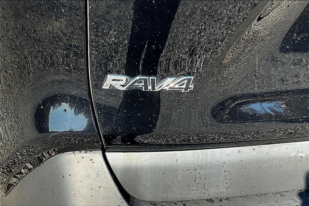 used 2021 Toyota RAV4 Hybrid car, priced at $22,495