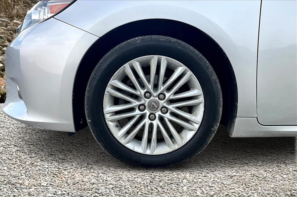used 2015 Lexus ES 350 car, priced at $14,995