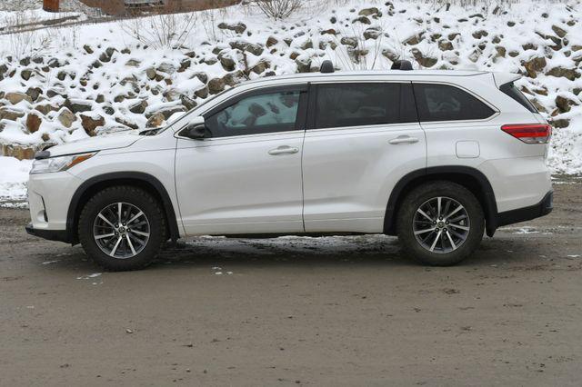 used 2017 Toyota Highlander car, priced at $18,995