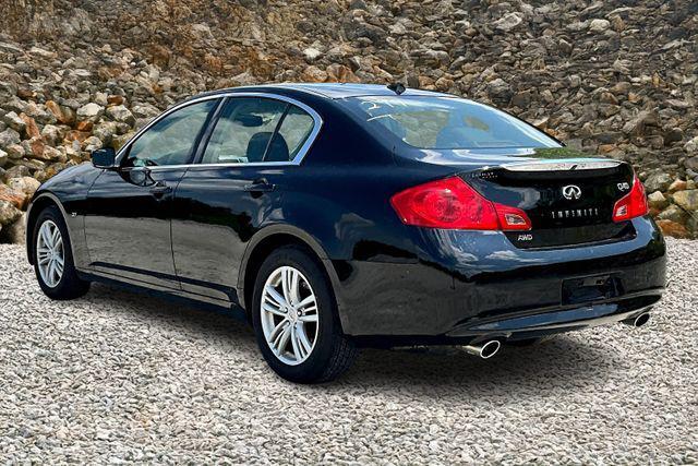 used 2015 INFINITI Q40 car, priced at $11,995