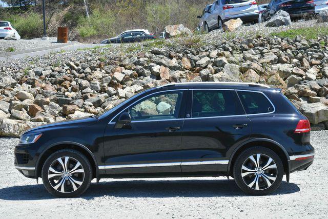 used 2017 Volkswagen Touareg car, priced at $20,495