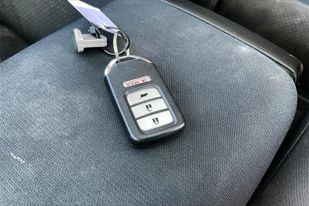 used 2016 Honda CR-V car, priced at $11,495