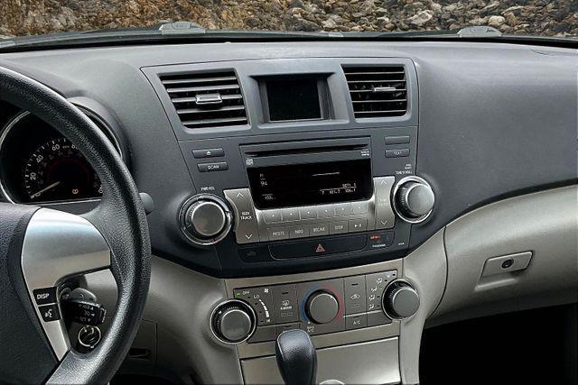 used 2011 Toyota Highlander car, priced at $14,995