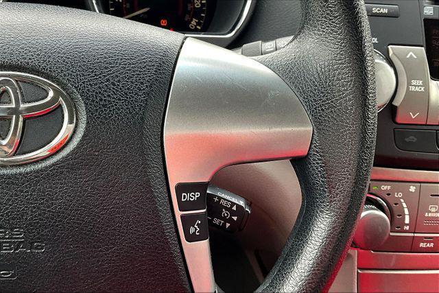 used 2011 Toyota Highlander car, priced at $14,995