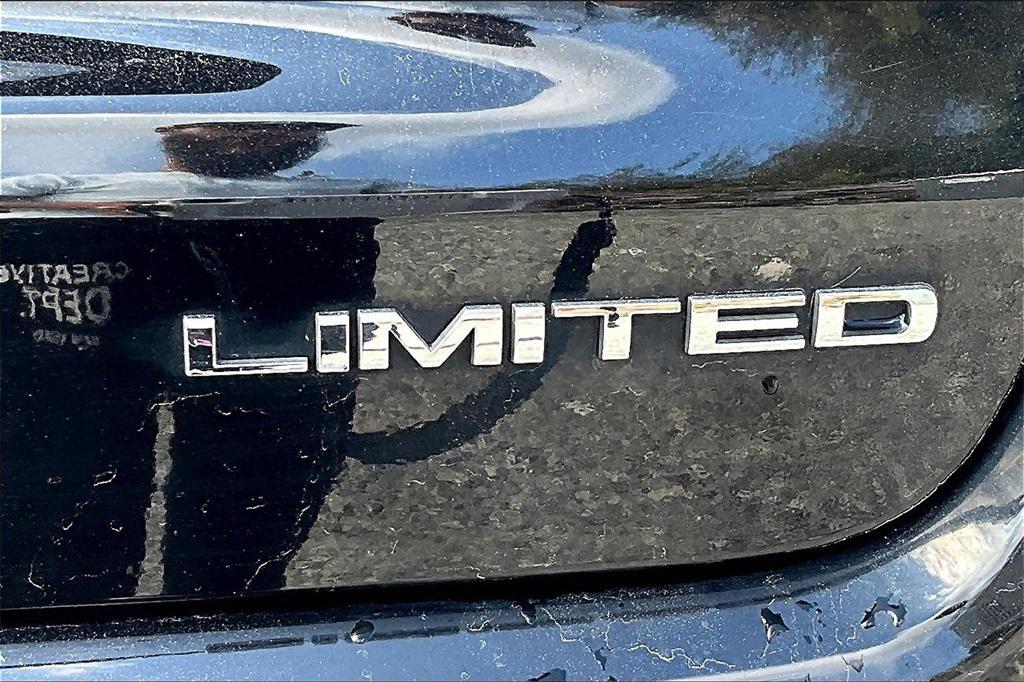 used 2018 Jeep Compass car, priced at $11,995