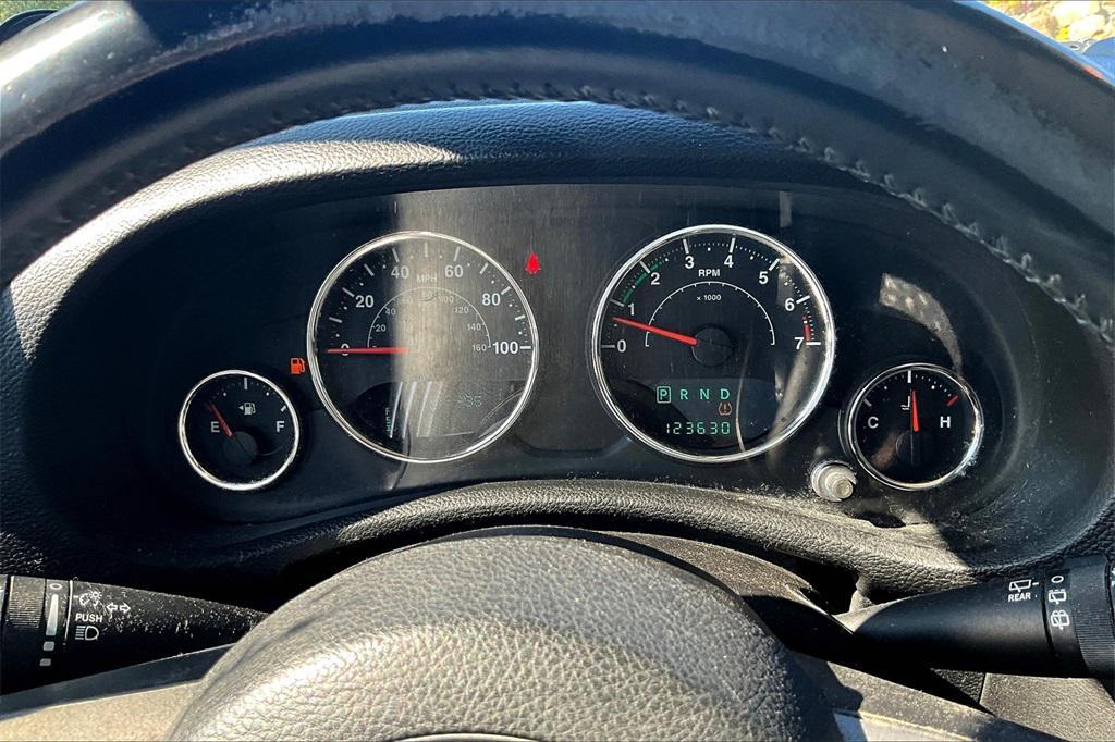 used 2013 Jeep Wrangler Unlimited car, priced at $13,495