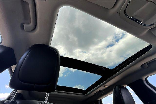 used 2021 Jeep Cherokee car, priced at $16,995