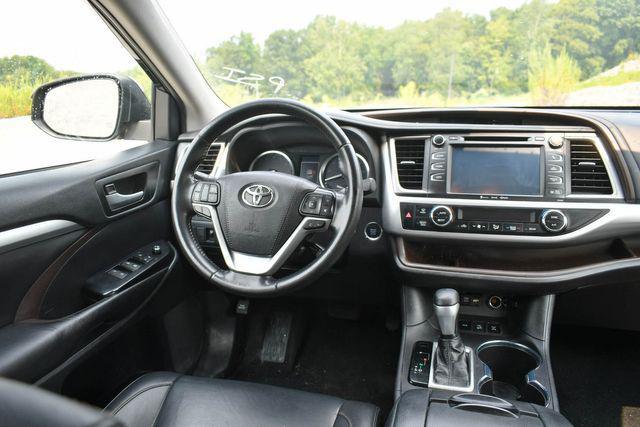 used 2019 Toyota Highlander car, priced at $20,995