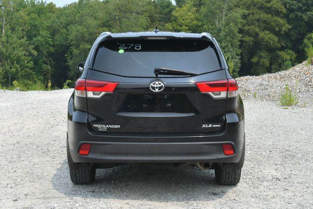 used 2019 Toyota Highlander car, priced at $20,995