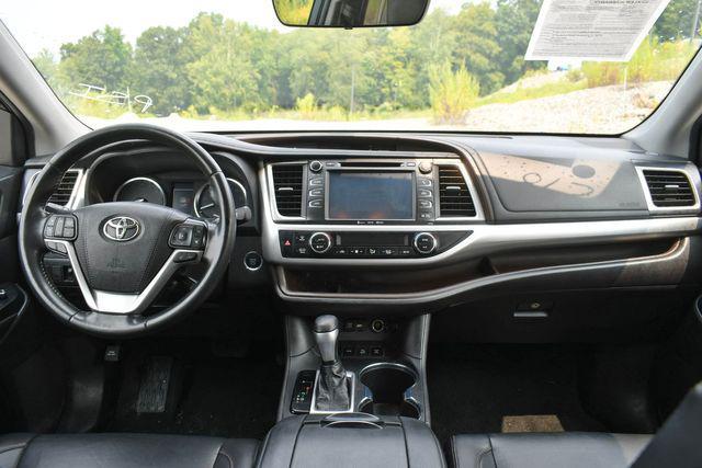 used 2019 Toyota Highlander car, priced at $20,995