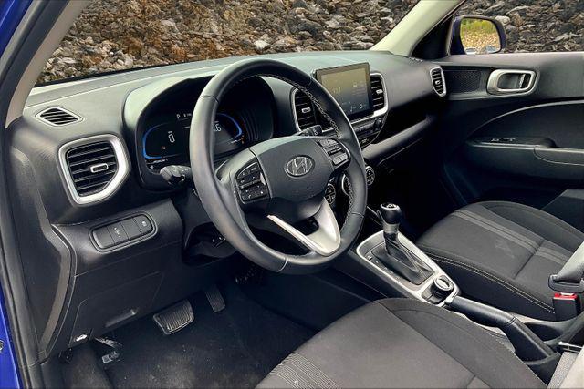 used 2025 Hyundai Venue car, priced at $19,995