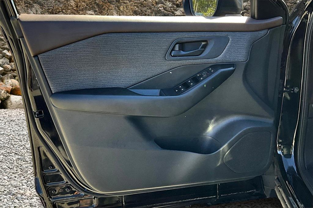 used 2023 Nissan Rogue car, priced at $18,995