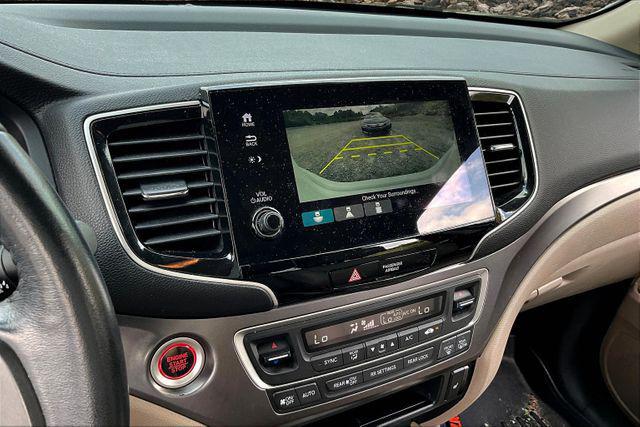 used 2020 Honda Pilot car, priced at $24,995