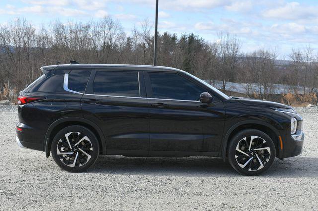 used 2022 Mitsubishi Outlander car, priced at $21,995