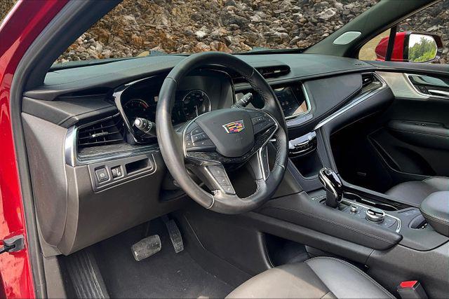used 2022 Cadillac XT5 car, priced at $36,995