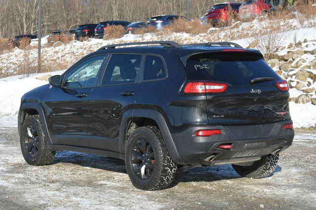 used 2015 Jeep Cherokee car, priced at $11,995