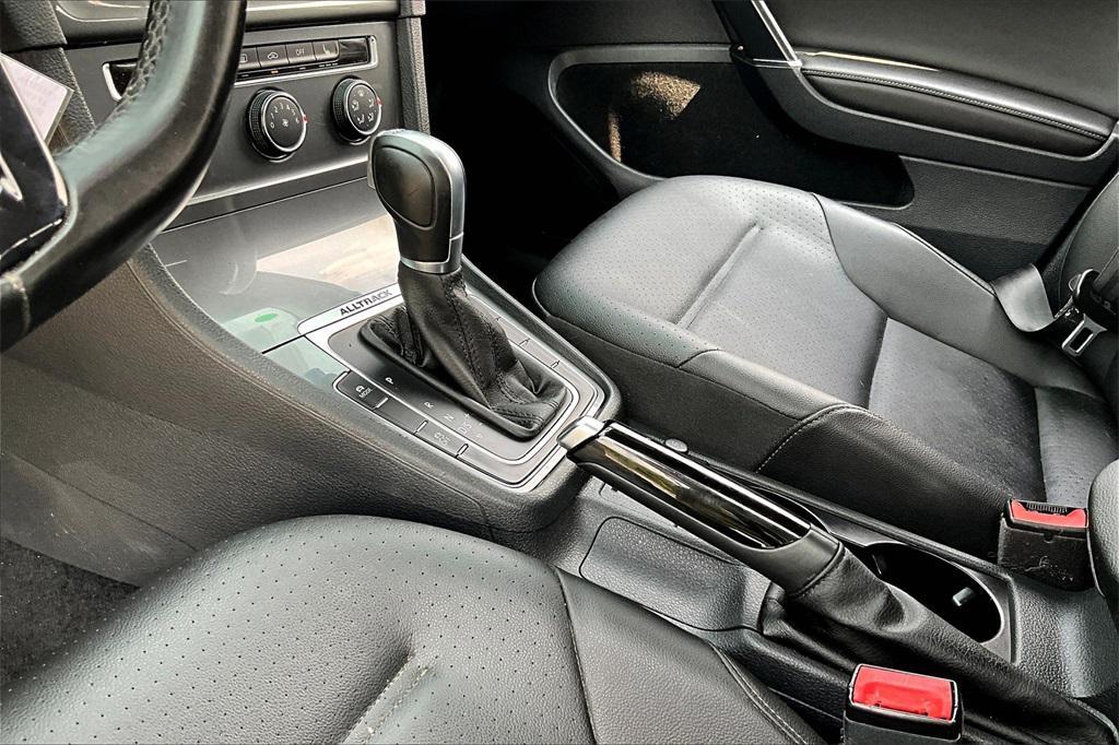 used 2017 Volkswagen Golf Alltrack car, priced at $7,995