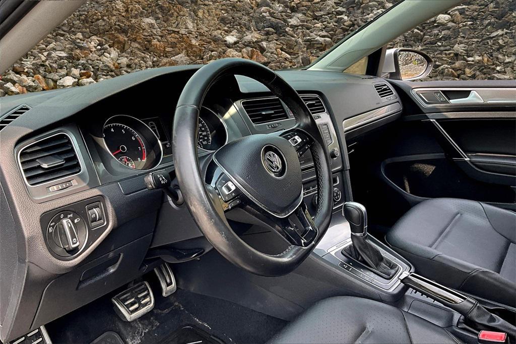 used 2017 Volkswagen Golf Alltrack car, priced at $7,995