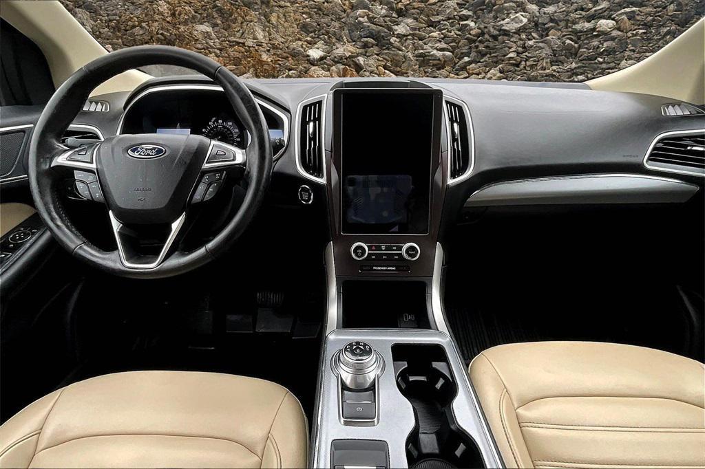 used 2021 Ford Edge car, priced at $15,495