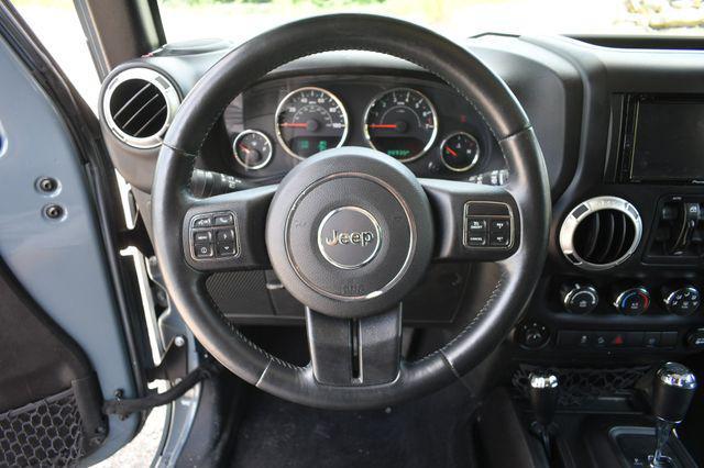 used 2015 Jeep Wrangler Unlimited car, priced at $20,995