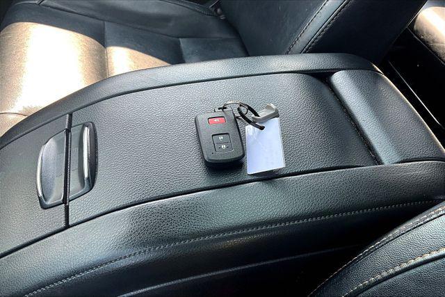 used 2018 Toyota Highlander car, priced at $21,995