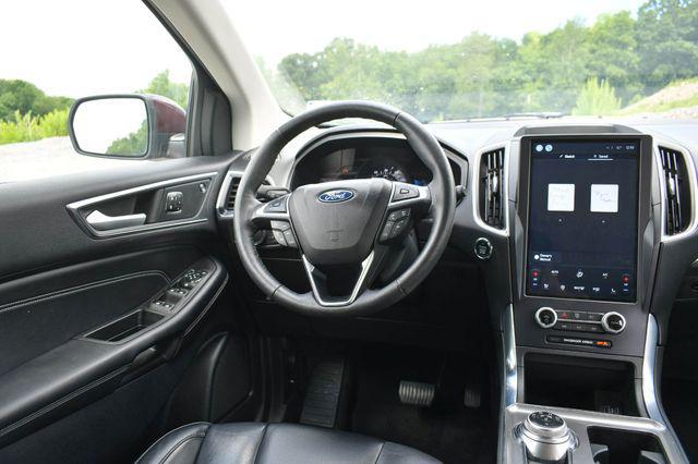 used 2022 Ford Edge car, priced at $23,995